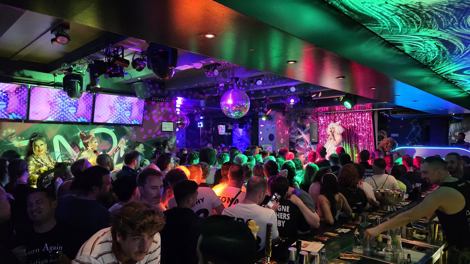 Drag show and a packed crowd on the Blend XL dancefloor in Amsterdam